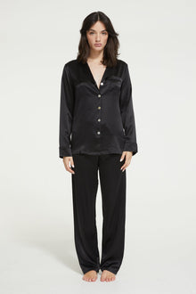 The Fine Finishes Pyjama By GINIA In Black