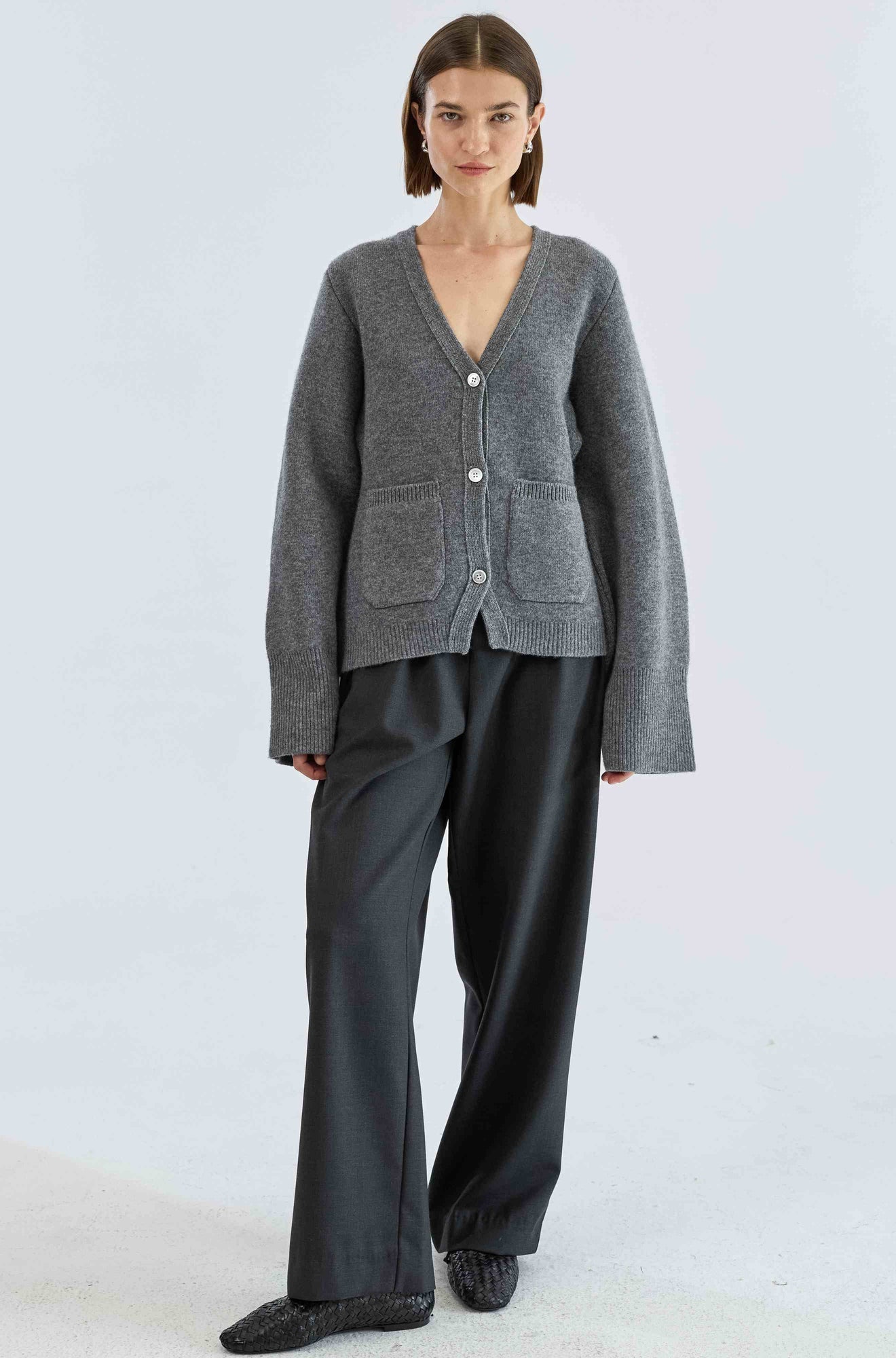 V Neck Cardigan | Grey
