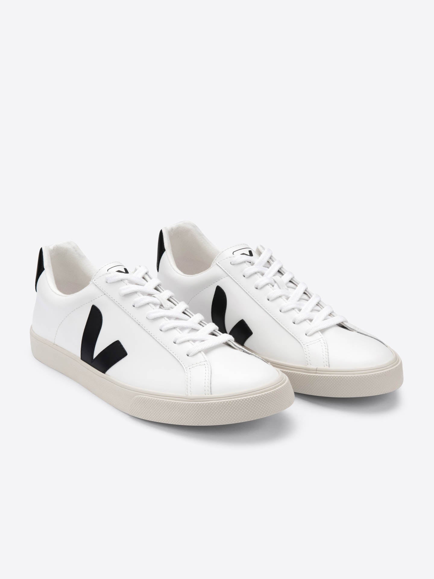 Veja | Esplar Logo | Extra White Black