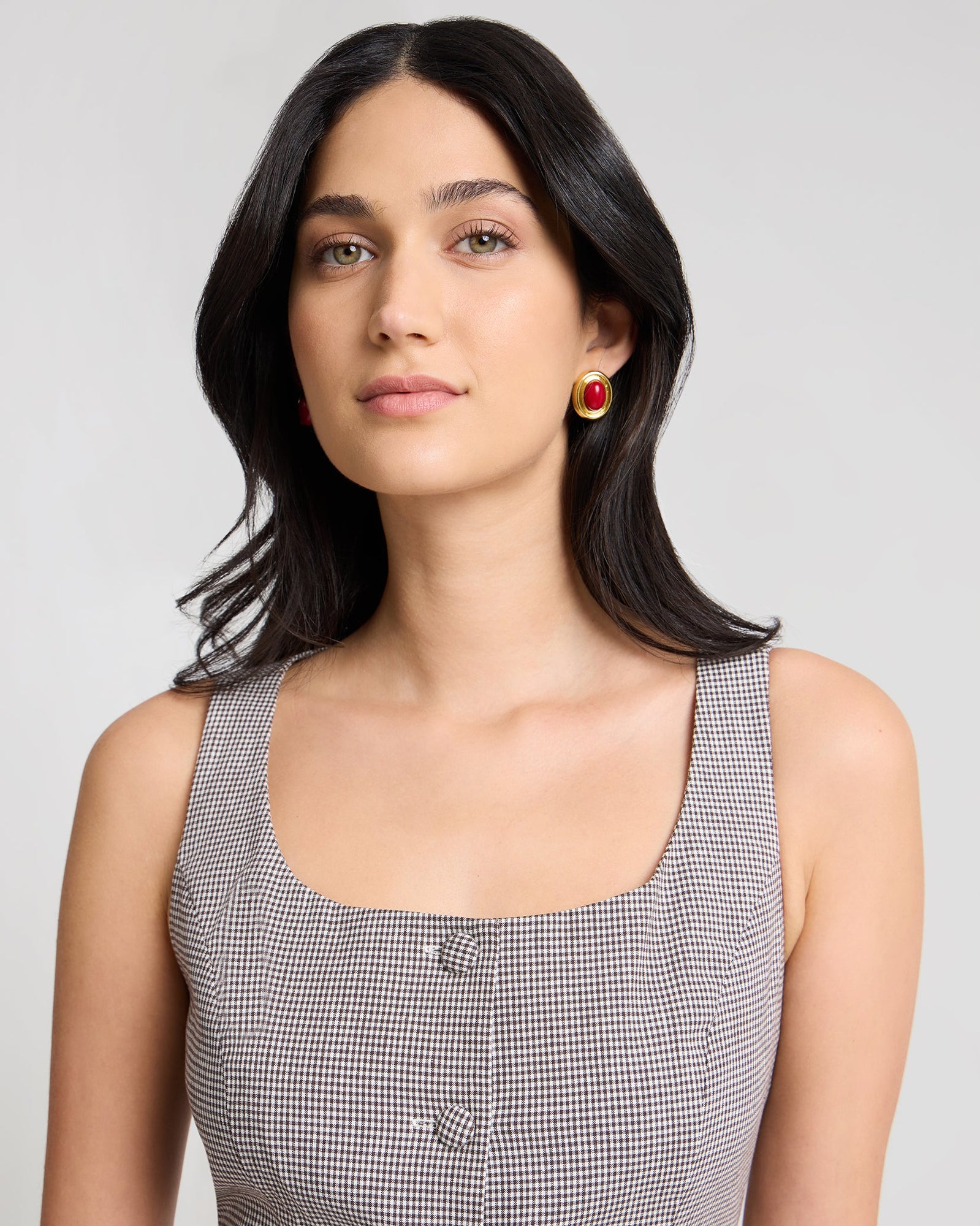 Brown/White