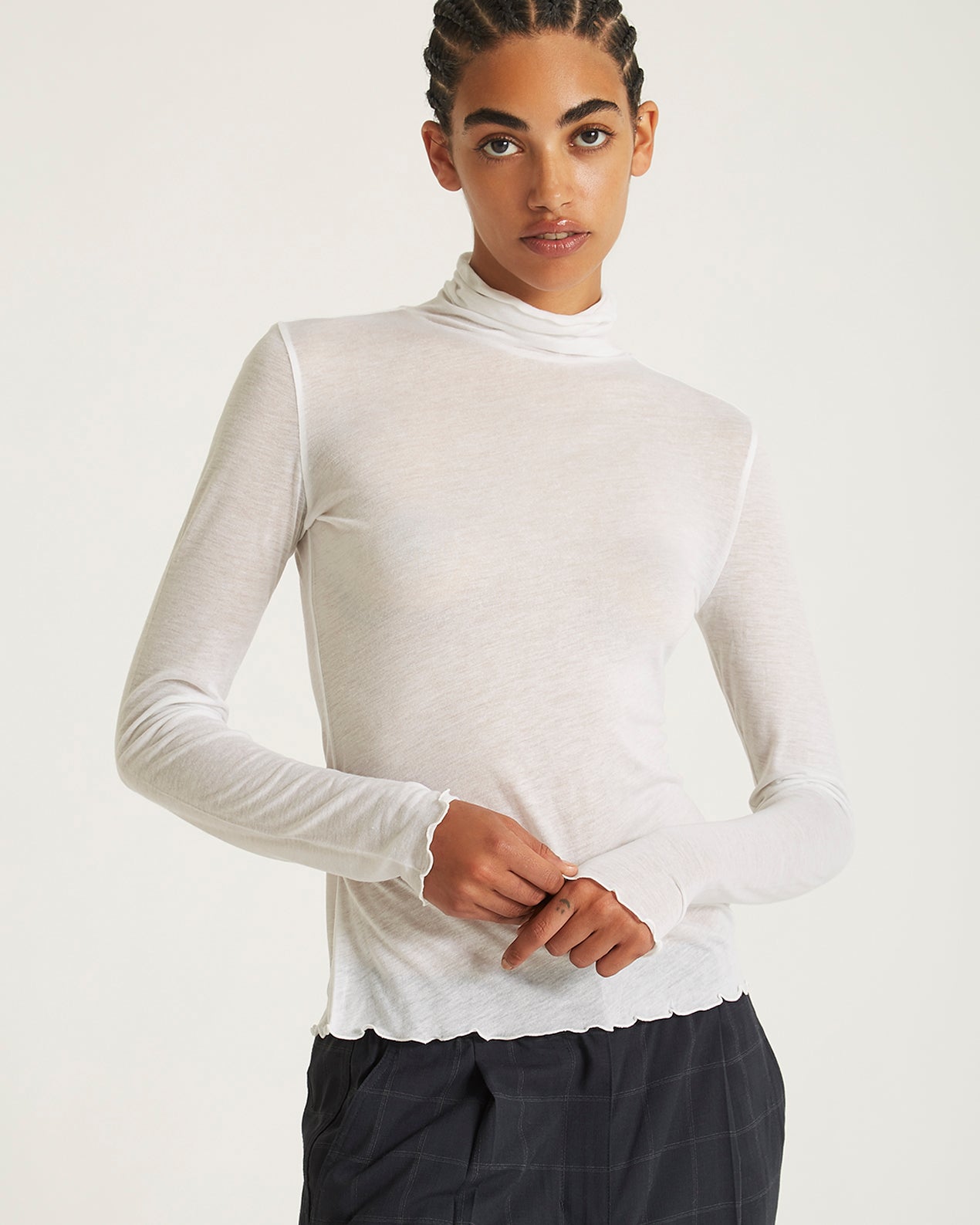 Ivory | Sofia Lightweight Turtleneck Top