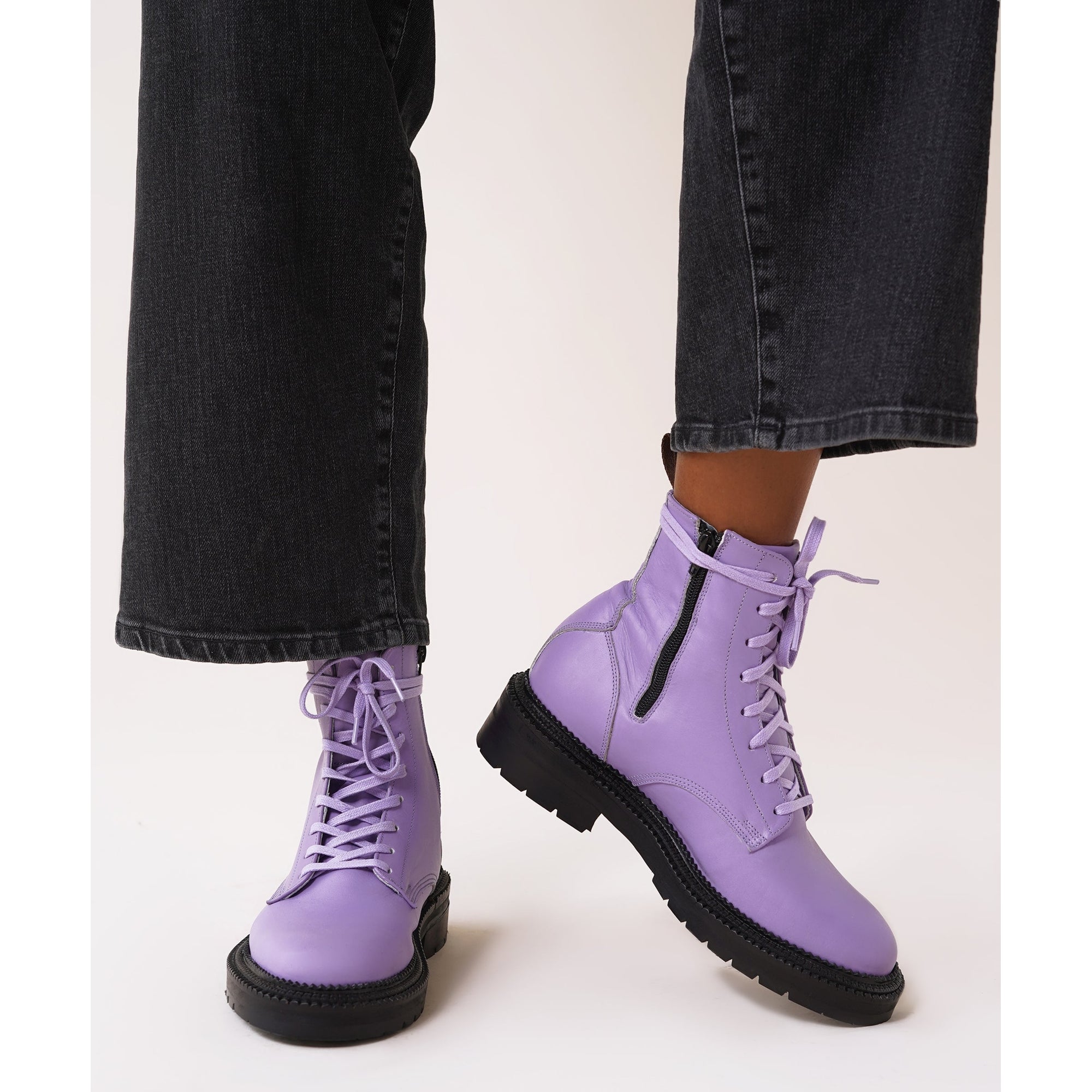 Warren Combat Boot | Lilac