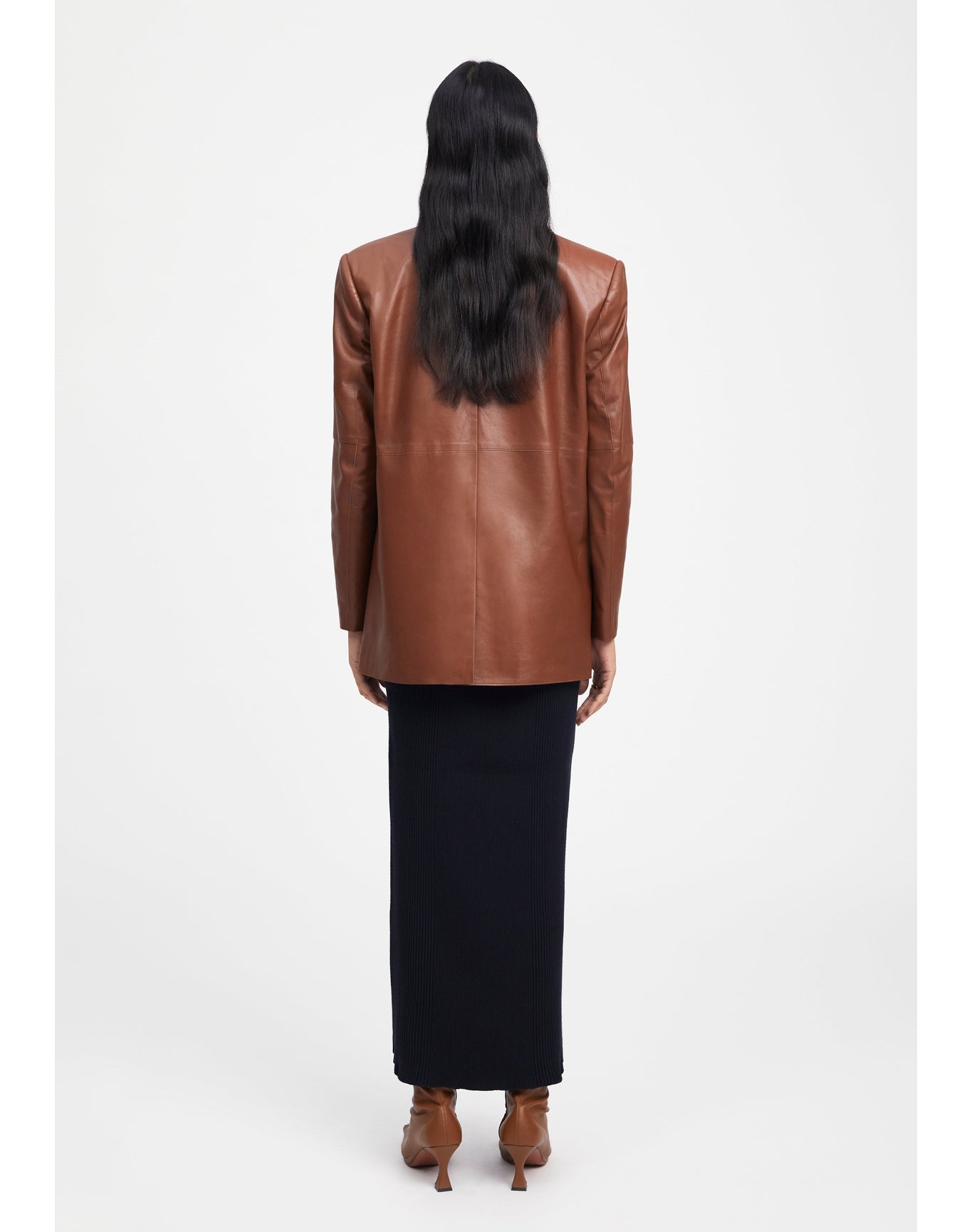 Zero004 | Ribbed Maxi Skirt | Black