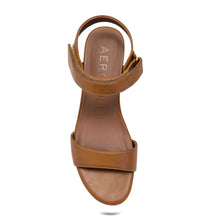 Wel Sandal Wedge | Tan Faux Burnished Calf