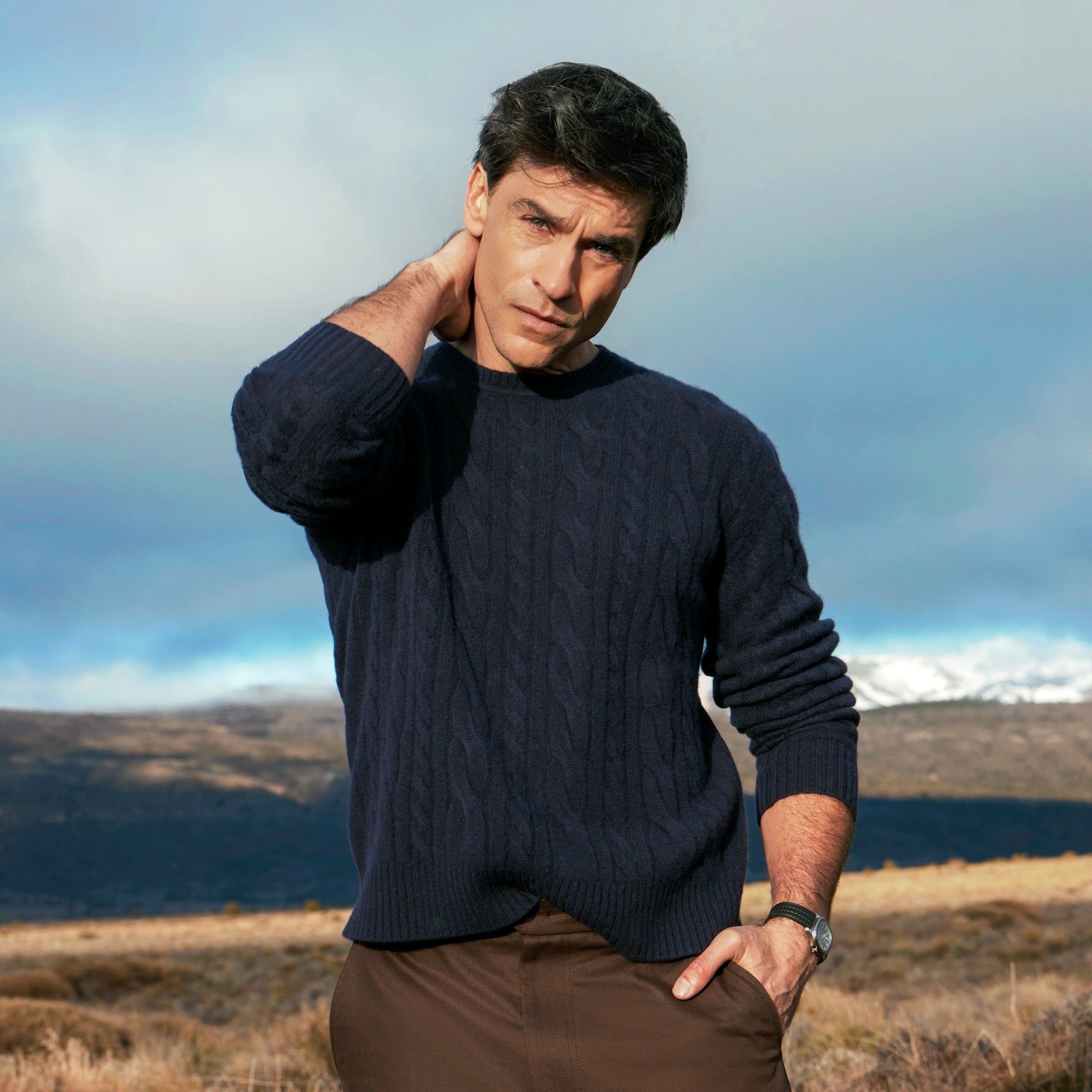 Mens | Luke Cashmere Cable Knit Sweater | Navy