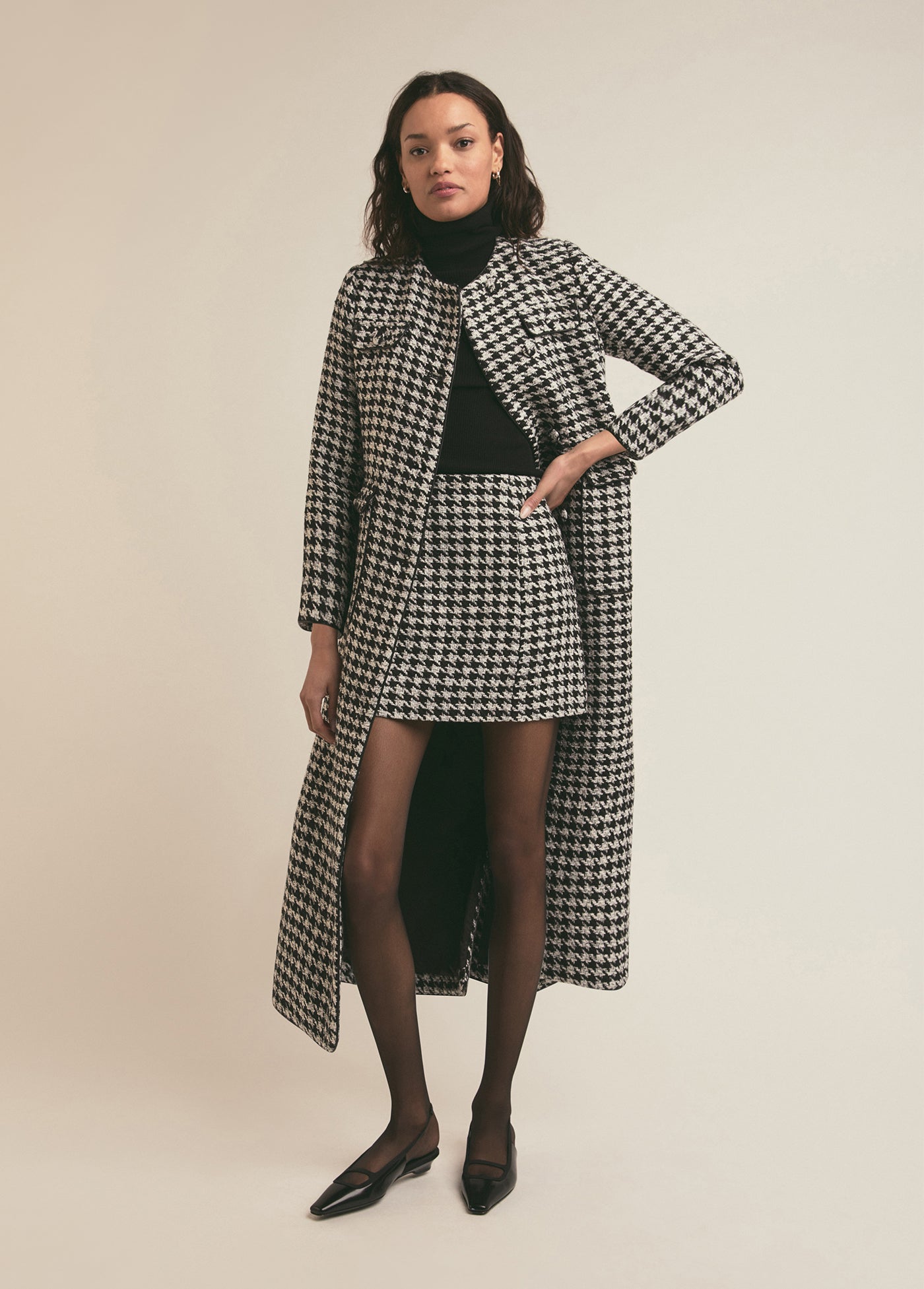 black white houndstooth
