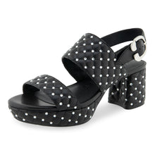 Cameracry | Black Quilted