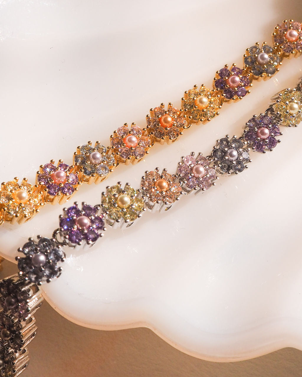 Daisy Studs Necklace | Gold