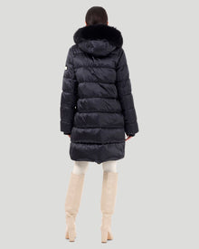 Après-Ski Jacket With Detachable Toscana Shearling Lamb Hood Trim | Women | Black x Black (V3)