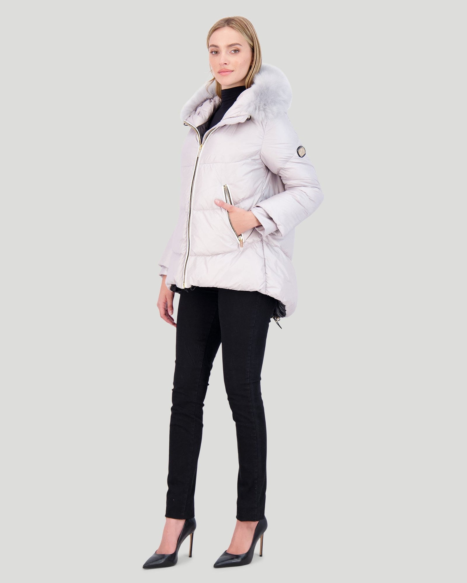 Après-Ski Jacket With Detachable Toscana Shearling Lamb Hood Trim | Women | Gray x Gray (V2)