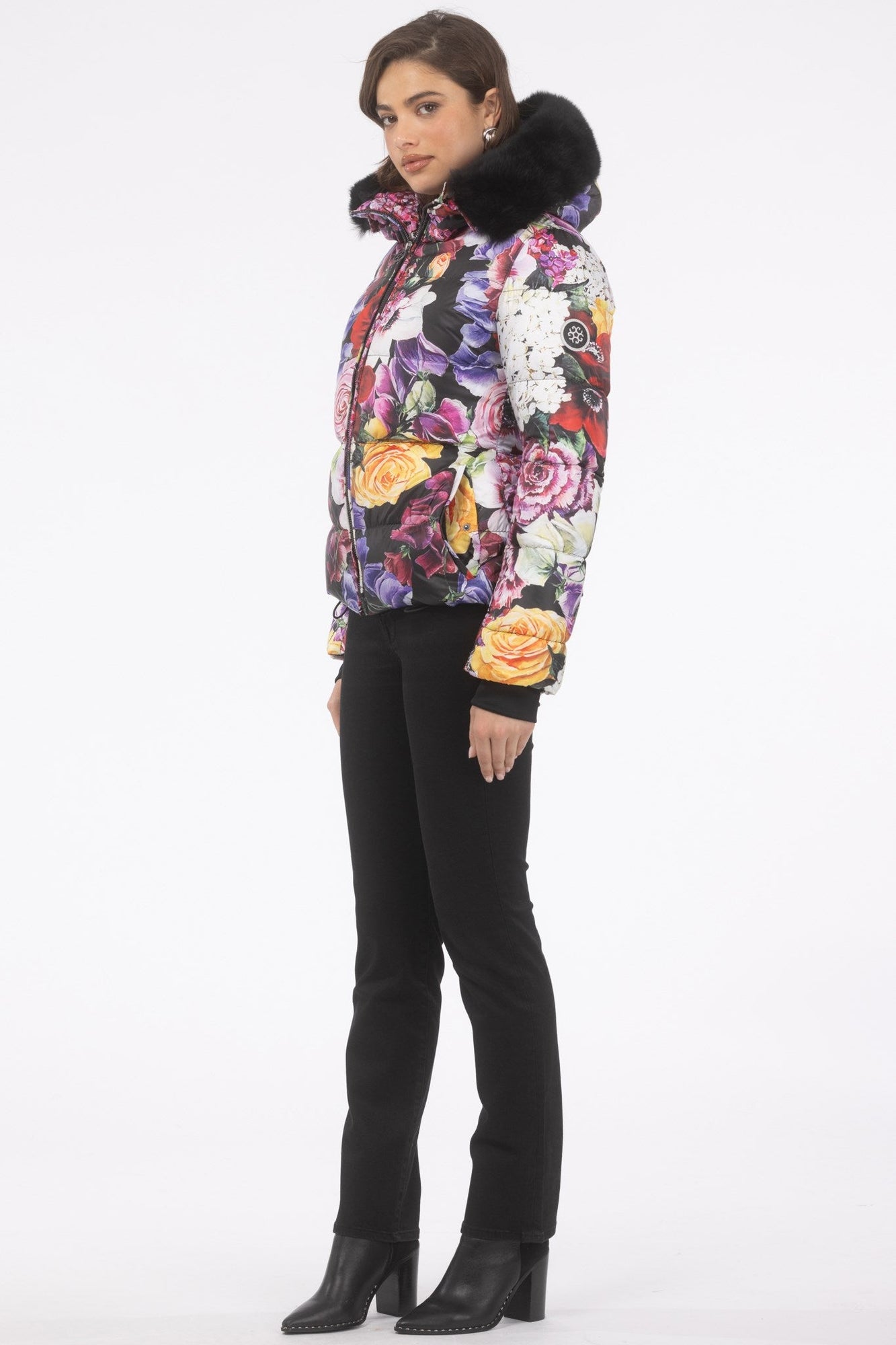 Après-Ski Jacket With Detachable Toscana Shearling Lamb Hood Trim | Women | Black Floral x Black