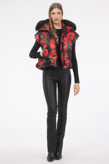 Après-Ski Vest With Detachable Toscana Shearling Lamb Hood Trim | Women | Black Poppy x Black (V2)