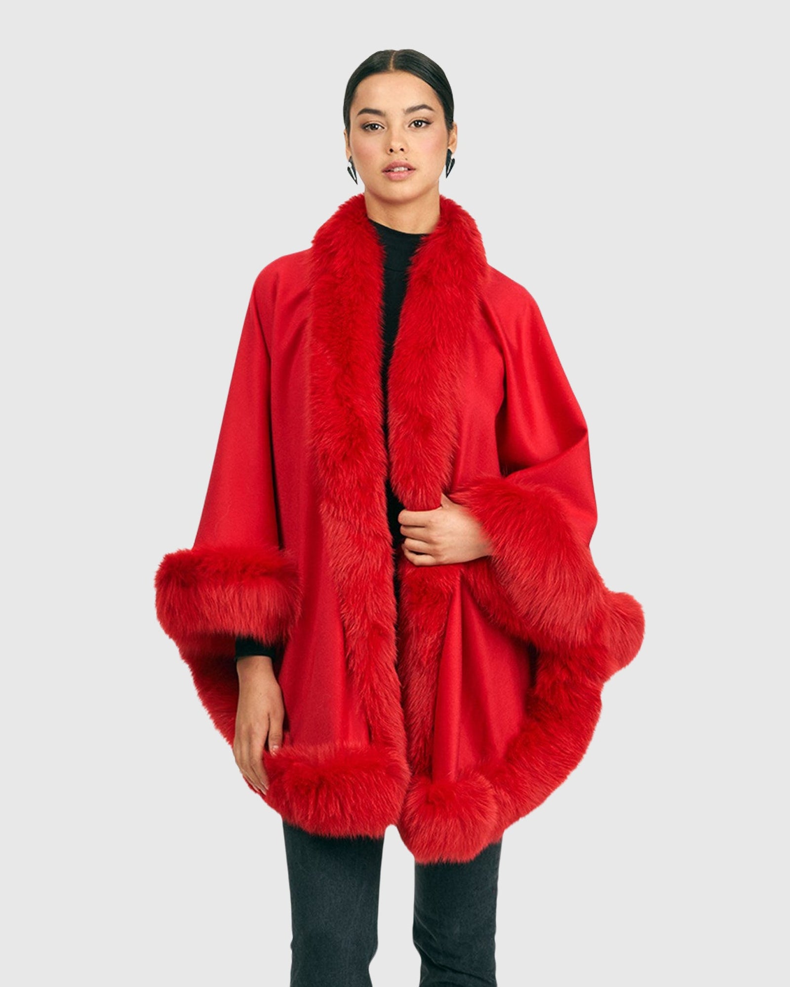 Cashmere Capelet With Shadow Fox Trim | Red