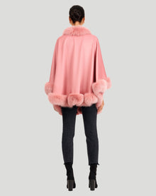 Cashmere Capelet With Shadow Fox Trim | Women | Pink