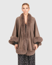 Cashmere Capelet With Fox Trim | Khaki Taupe
