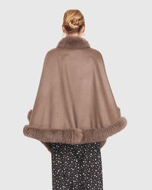 Cashmere Capelet With Fox Trim | Khaki Taupe