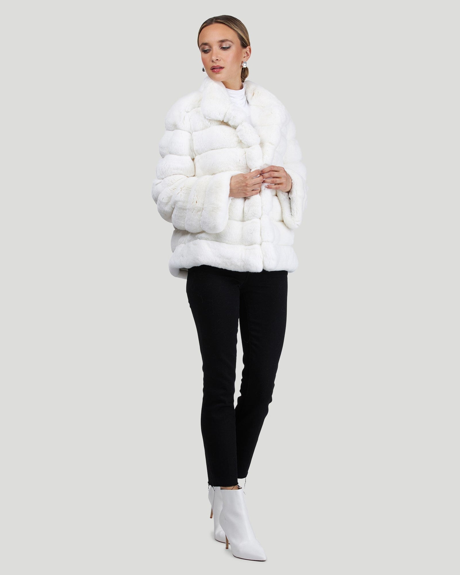 Classic Chinchilla Fur Jacket | Women | White (Pre-Order)