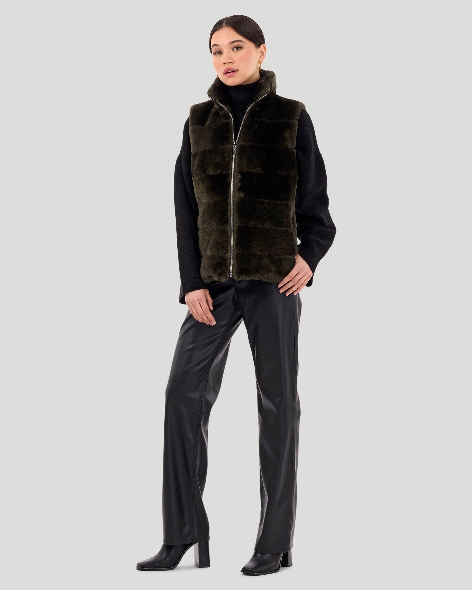 Horizontal Select Shearling Lamb Vest With Quilted Back | Women | Army Green x Army Green