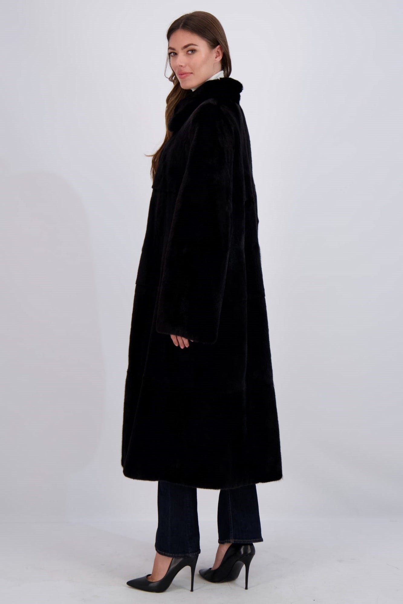 Mink Coat | Women | Blackglama