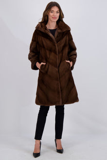 Mink Coat With Stand Up Collar | Women | Scanbrown