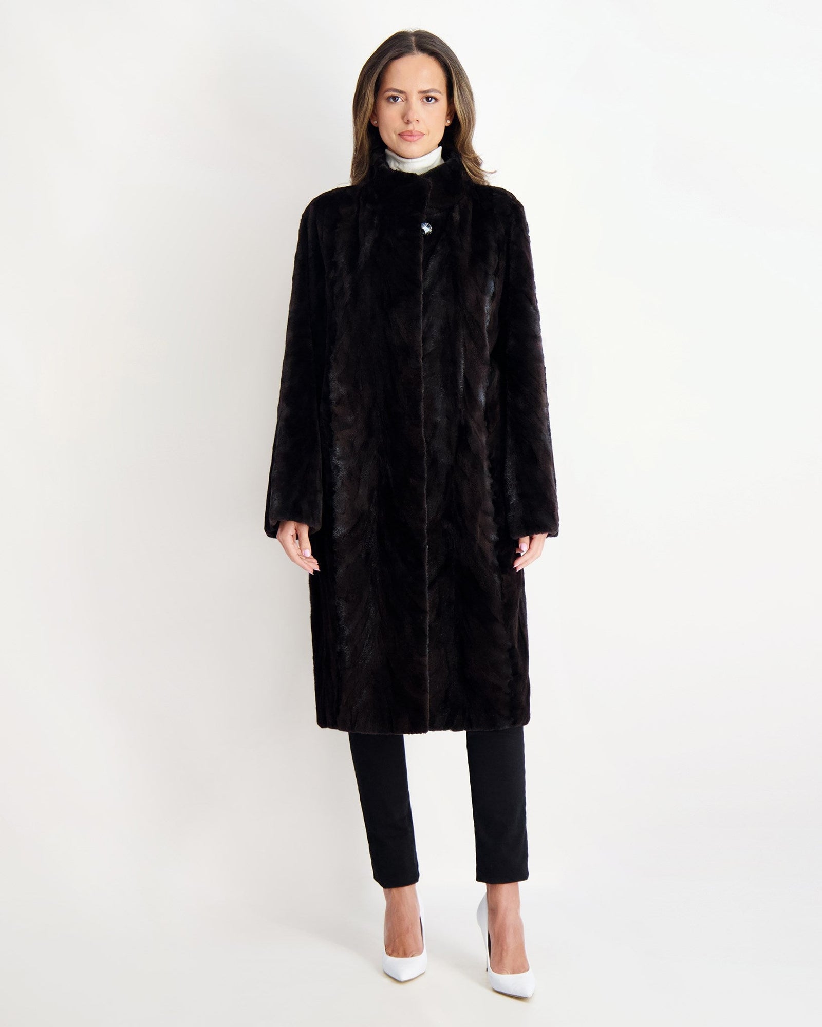 Mink Sections Short Coat | Women | Black (V1)