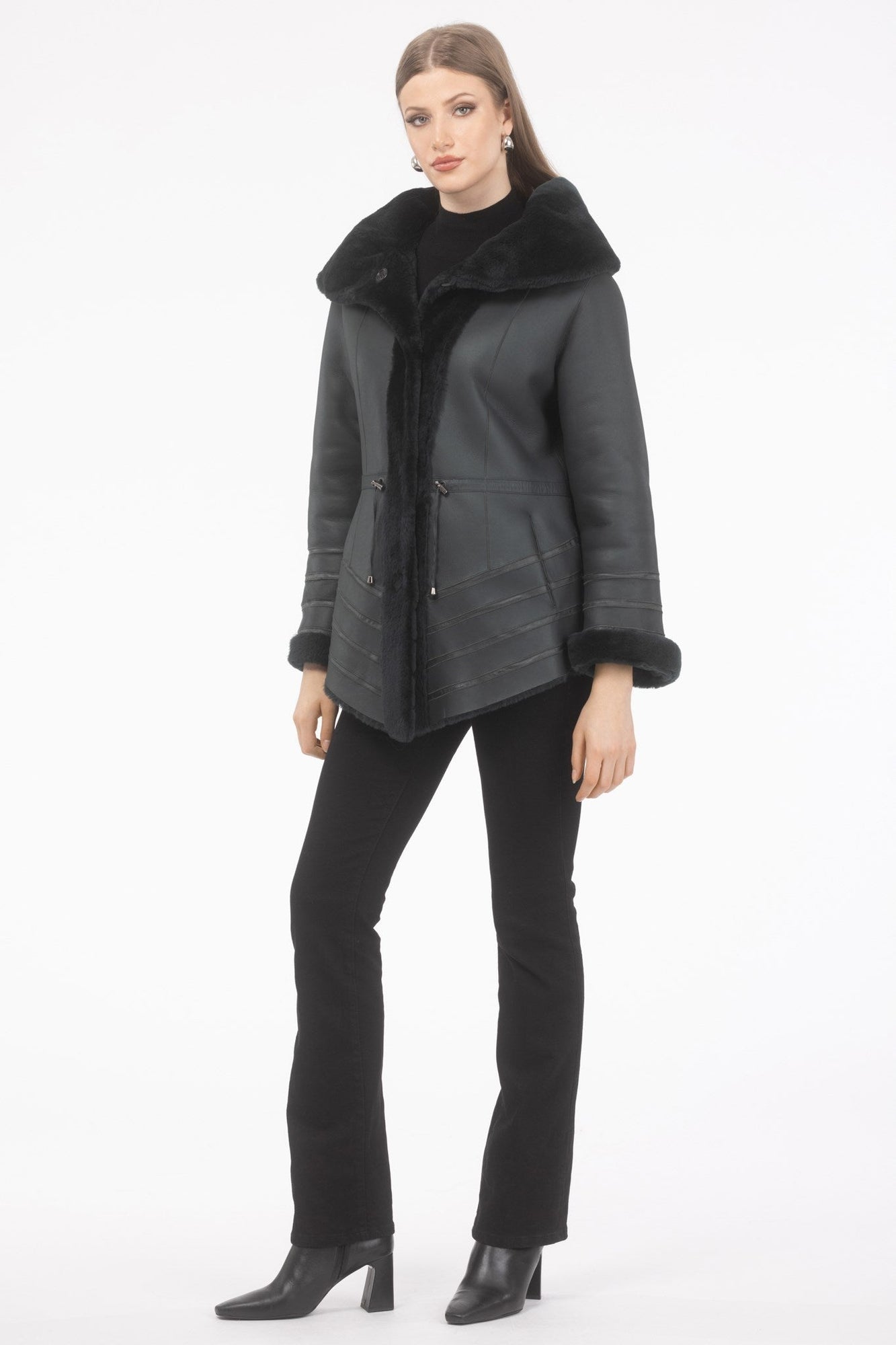 Reversible Merino Shearling Lamb Jacket, Hood | Women | Emerald x Emerald