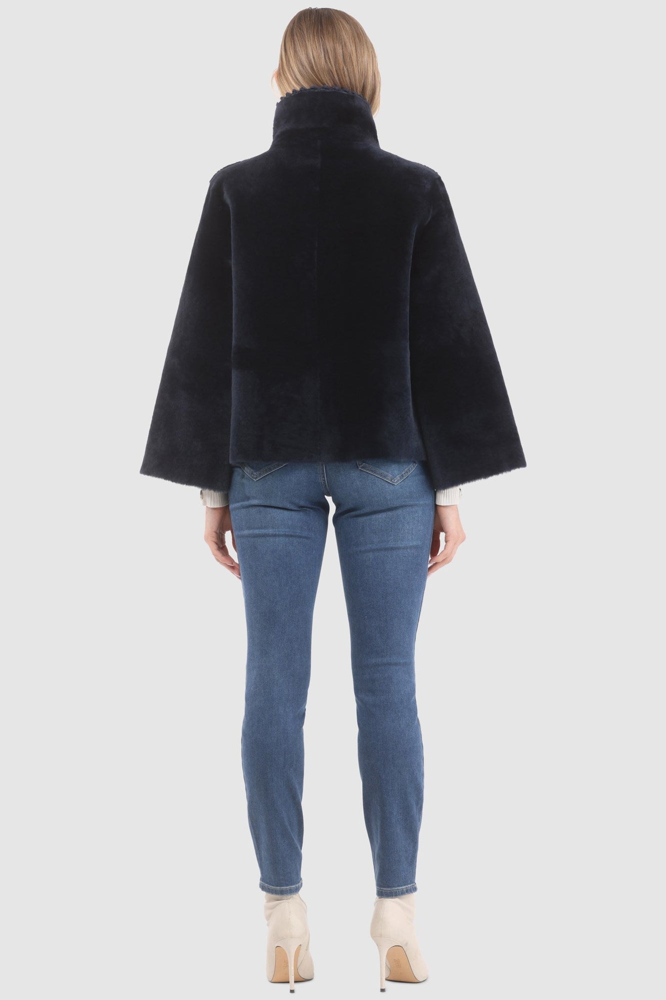 Reversible Select Shearling Jacket With Embroiderd Trim | Women | Navy x Navy