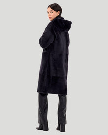 Reversible Select Shearling Lamb Parka | Women | Navy x Navy