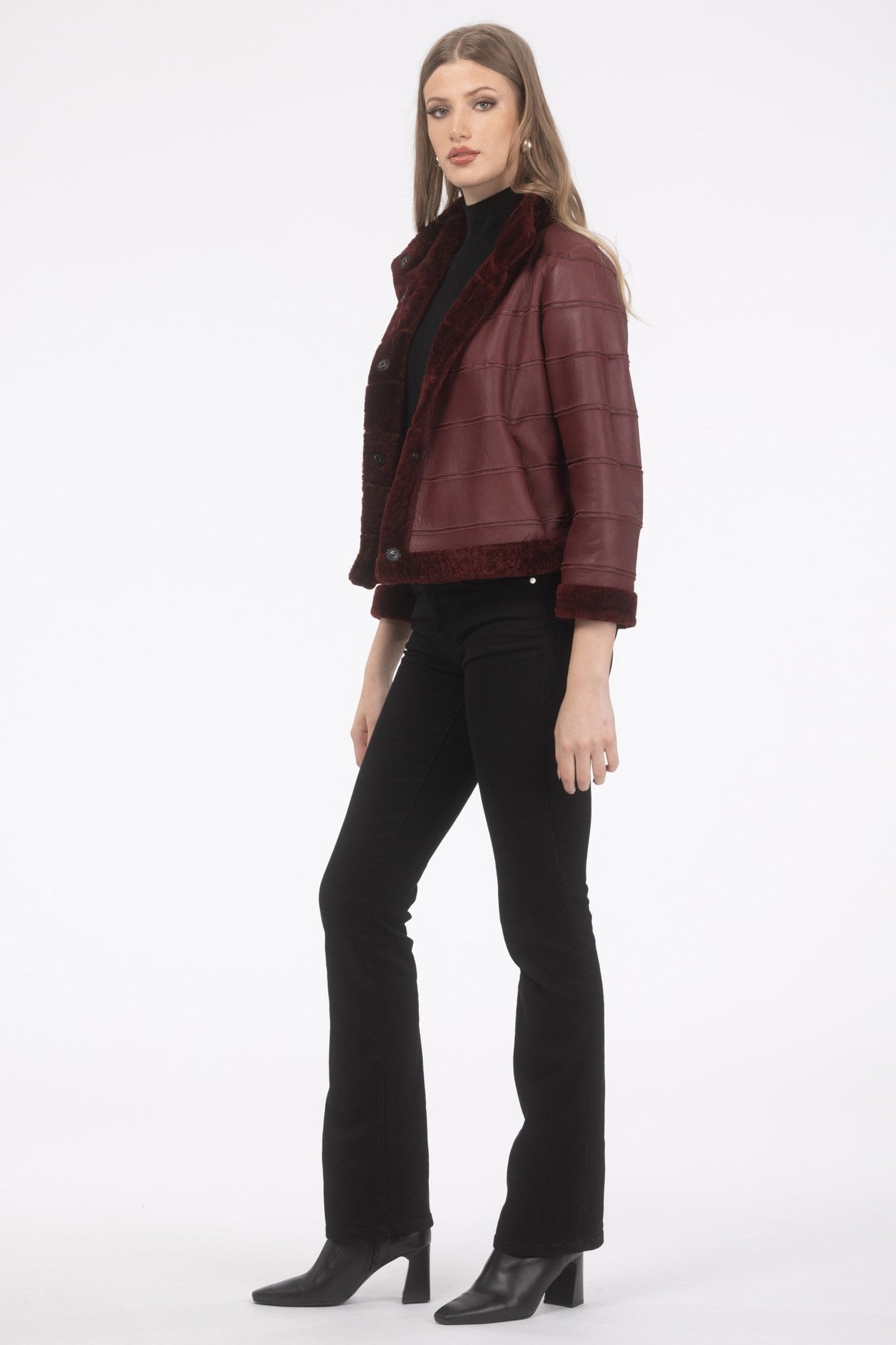 Reversible Tetured Shearling Lamb Jacket With Cropped Sleeves | Women | Wine x Wine