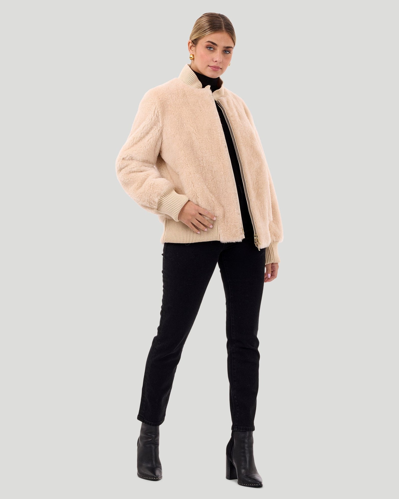 Select Cashmere Goat Bomber Jacket | Women | Light Beige