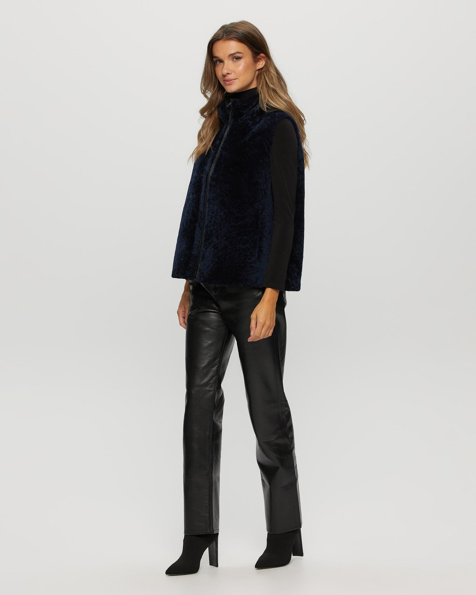 Tetured Shearling Lamb Zip Vest Hooded Reversible To Taffeta | Women | Navy x Black