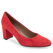 Betsy | Red Suede