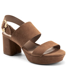 Camera | Cognac Suede