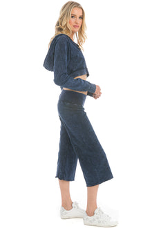 Women | Seamless Fleece Gaucho | Mineral Wash 8