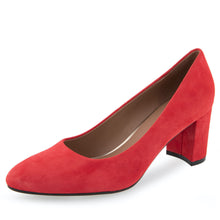 Betsy | Red Suede