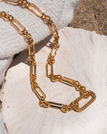 Cardiff Clasp Necklace | Sivan Ayla x Luv Aj | 18K Gold Plated