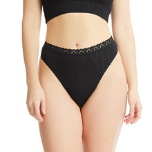 High Cut Thong | Black